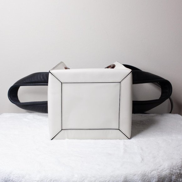 BOYY Deon 19 Handbag - Picture 7 of 9